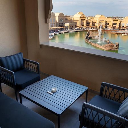 Karavansaray Turkistan Harbour Hotel -Flying Theatre Access Exterior foto The View