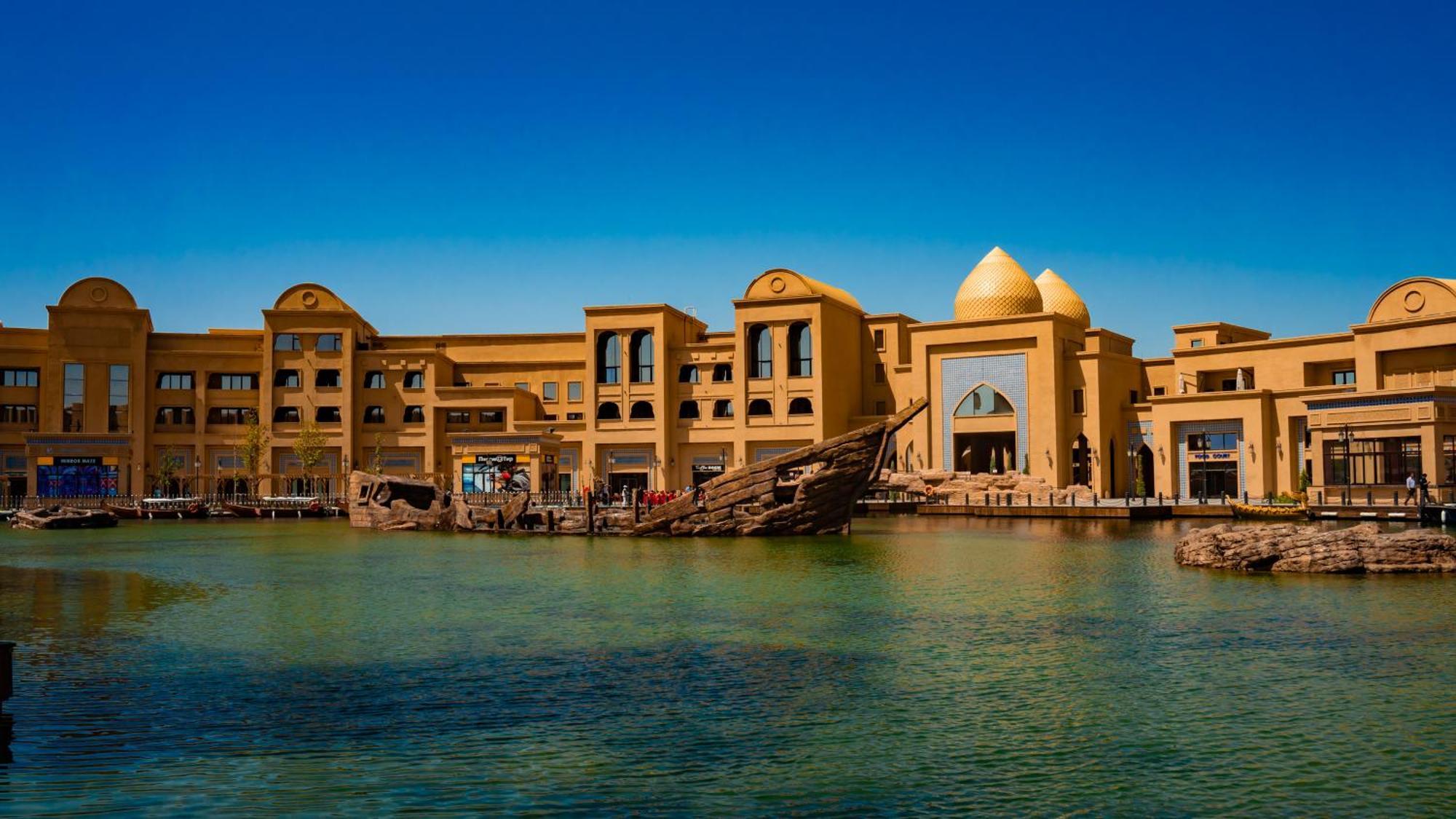 Karavansaray Turkistan Harbour Hotel -Flying Theatre Access Exterior foto The Village