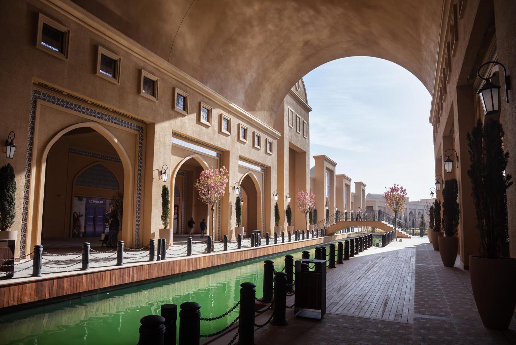 Karavansaray Turkistan Harbour Hotel -Flying Theatre Access Exterior foto The Venetian Resort